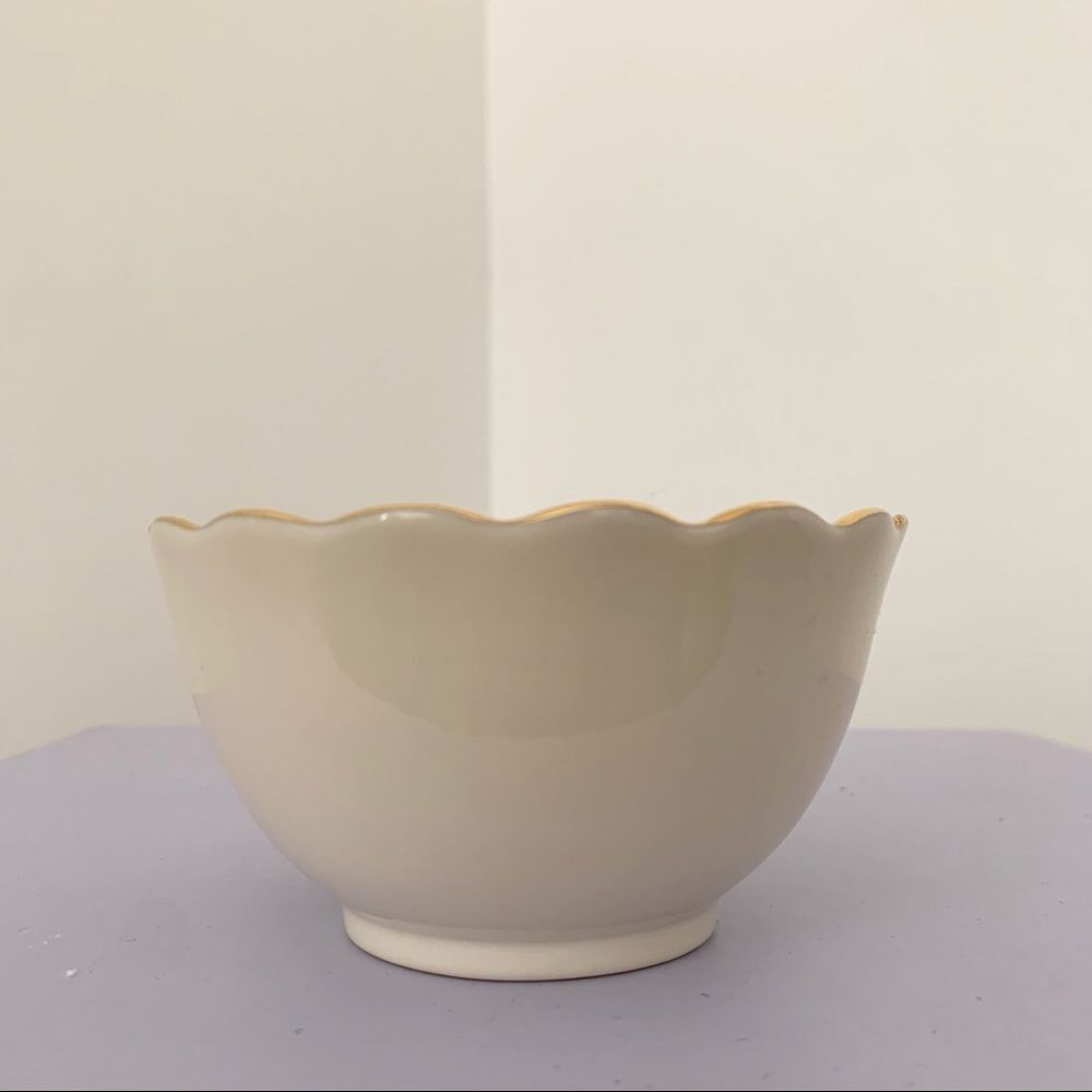 Lenox small rose bowl with gold trim - Picture 5 of 5